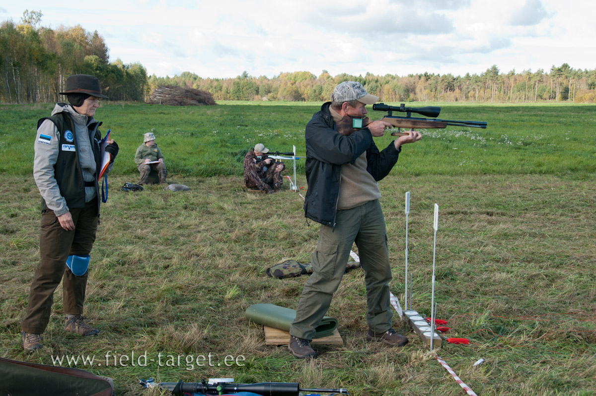 Ülo Lesta standing in Line 2